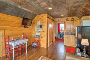 Rustic Norfork Studio with Million Dollar View!