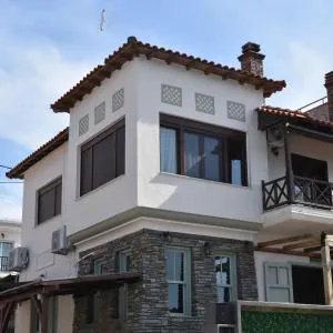 Mamadinas House AlliMpanta - Amoliani