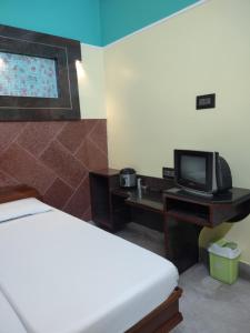 Krishna Lodge