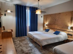 Hotels Hotel Les Restanques De Moustiers : Chambre Triple