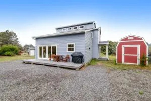 Tidepool Retreat - Westport