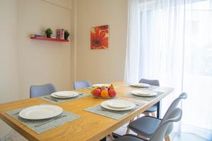 Helios: Charming beach home next to crystal waters