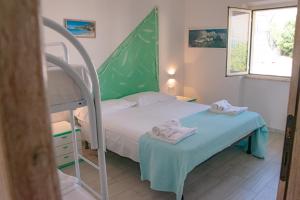 Two-Bedroom Apartment (4 Adults) - Luna room in Residence Biriola EcoResort