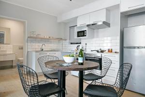 Urban Artisan Luxury Suites by Totalstay