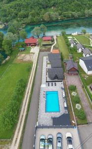 Holiday Houses Green Queen - 4hvězdičkové hotely ve městě Bihać