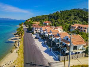 IONIAN HOSPITALITY ΠΑΣΙΘΕΑ