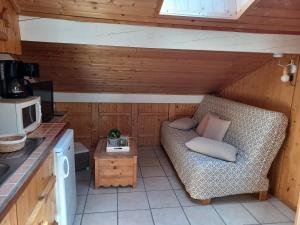 Appartements STUDIO LE MONT-CENIS, GARAGE pour motards et cyclistes, gare a 800m : photos des chambres