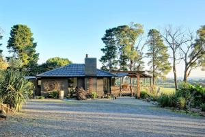 Gorgeous villa 10 acre of land