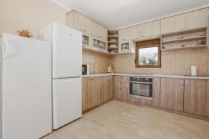 Muo Sea Front Apartments Kotor