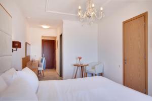 Superior Double Room with Balcony and Sea View room in Valtos Beach Hotel