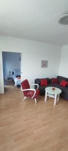 Astralis Factory Apartments-Marineta