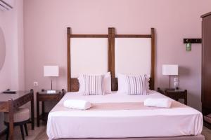 Budget Studio with Garden View room in Kalamaki Mare Suites