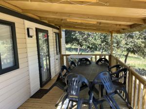 Campings Camping Le Damier : photos des chambres