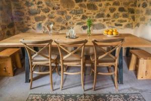 Hani Kastania - Chania retreat for families and groups for holidays and workshops