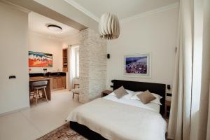 City harbour deluxe suites