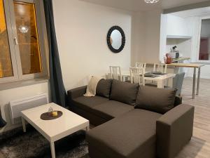 Appartement T2 meublé, centre Verdun, 1er étage