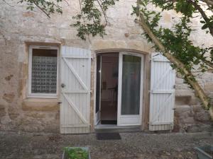 B&B / Chambres d'hotes Les Capucins : photos des chambres