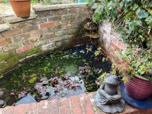 Cosy 2 bedroom Victorian cottage, Newport, Isle of Wight