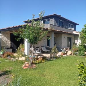 Maisons de vacances Chez J, a l'etage, T3 : Maison 2 Chambres