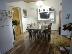 Hostel San Juan 653 Dpto 3