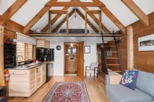 The Ponderosa Cabin. - Delegate