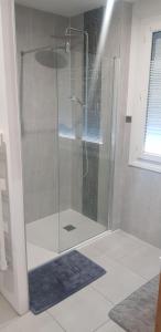 Chambre Le mans avec salle de bain privée