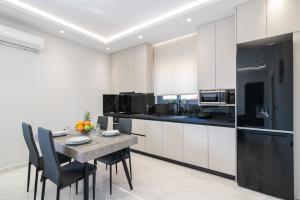 Royal View Villa - Private Pool & Hot Tub