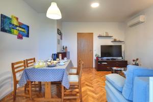 Apartments Lidija