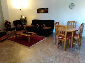 PlayaMarina II - Stylish 2 Bedroom Apartment in ApartHotel Cabo Roig, La Zenia