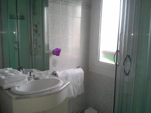 B&B / Chambres d'hotes Chalet Residence La Combeaute : photos des chambres
