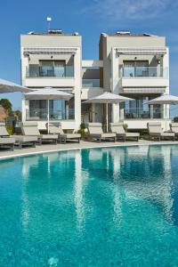GreyStone Suites