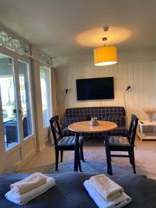 Lagoon-view apartment in Preila