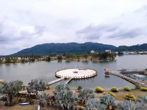 Marina Island Ocean Theme @ Lumut Sitiawan - Kampong Batu Gajah