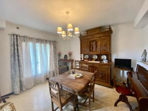 Appartement F3 de 60 m² au rez de chaussée dune villa