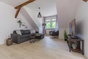 Lausitz-Apartment, 80m2, Waschtrockner, 2 x Parkplätze, Küche, Netflix - 诺伊豪森