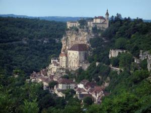 Appartements Superbe Villa Piscine, Climatisation, 5 Min a pied du Centre : photos des chambres