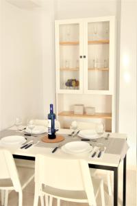 La Perla Apartment, Paradis Park, La Pineda - Ático 1ª línea - Solarium - WiFi - Piscina