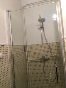 Studio face aux thermes Linge Compris