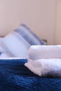 Spacious & Comfortable 3 Bedroom House - FREE WiFi & FREE Parking