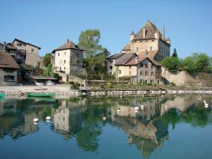 Maisons de vacances Le Petit Atelier : photos des chambres