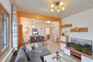 Seepark Kirchheim Ferienhaus bei Nina mit Sauna