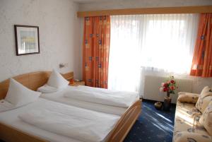 Single Room room in Hotel Edelweiss