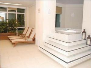 Mandai 01 suĂte APT 311 MC temporadas