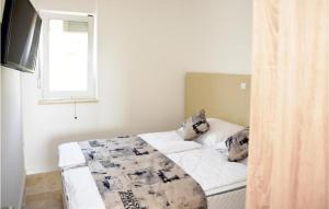 Amazing Apartment In Sibenik