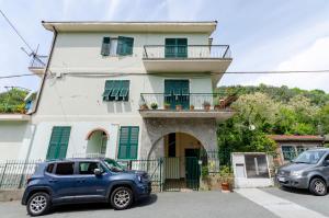 JOIVY Family Flat with 3 Balconies, 10 Min to Beach