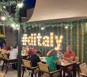 Mamaia Nord Nest Deluxe - pool n playground