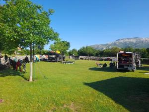Camping Dolovi