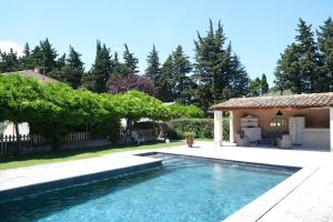 Maisons de vacances LS2-375 CARABANO Partie de maison avec piscine a partager, 2 personnes, a Cheval Blanc, Luberon, Provence : photos des chambres