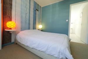 Maisons de vacances Maison pour 10 avec jardin pres de la mer : photos des chambres