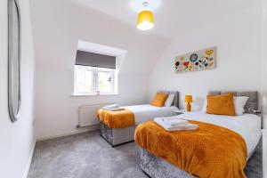 The Coach House - by TJ Serviced Property
